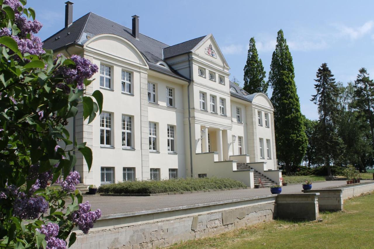 Schloss Wichmannsdorf Kröpelin Exterior foto